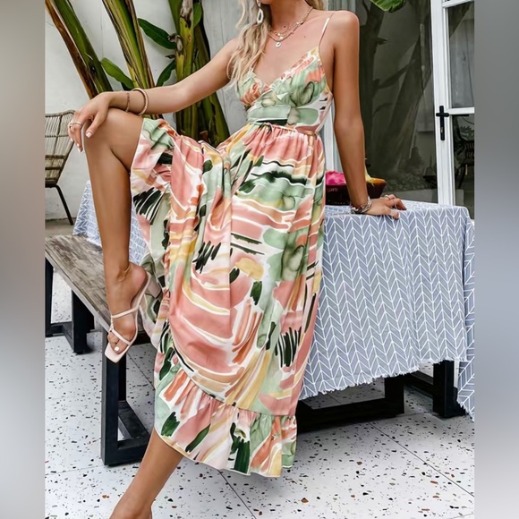 NEW Watercolor Spaghetti Strap Summer Midi Dress Sz M Chic Feminine Date Night - Picture 11 of 12